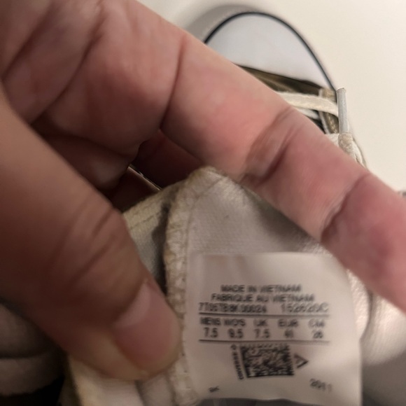 Converse Chuck Taylor All Star Shoes - Picture 6 of 11